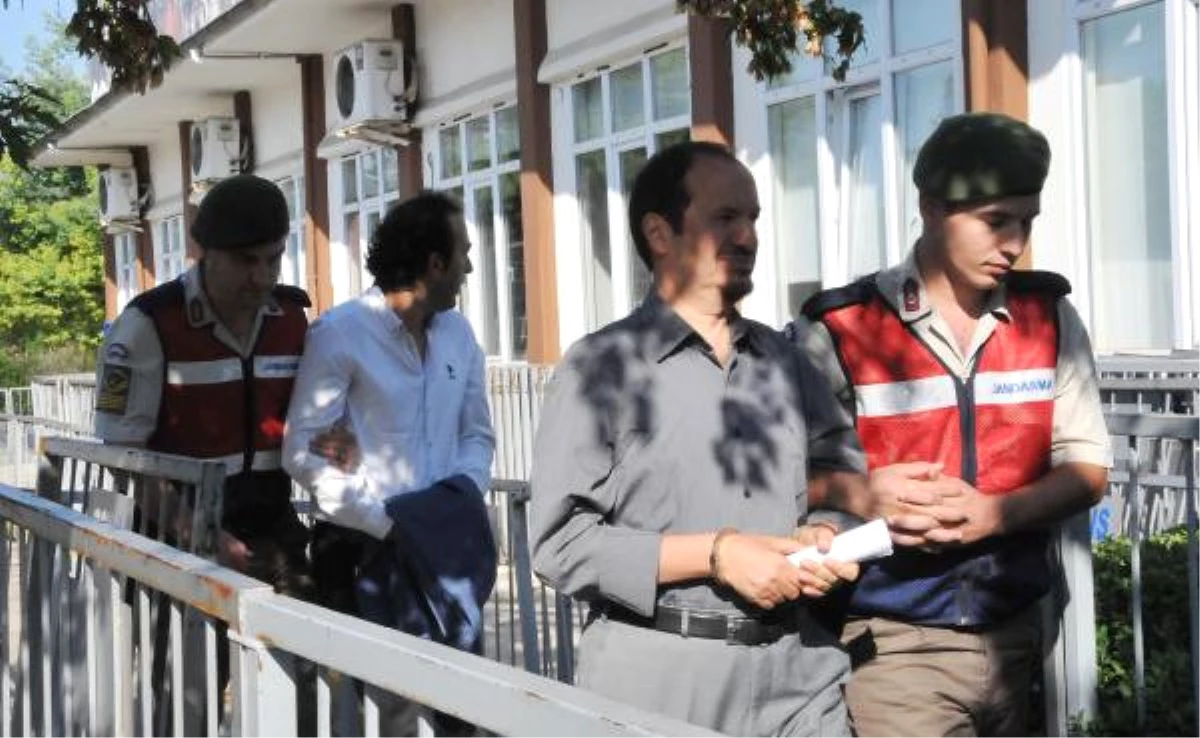 Fetö\'nün Yalova Üniversitesi Yapılanması Davasında 4 Kişiye Tahliye