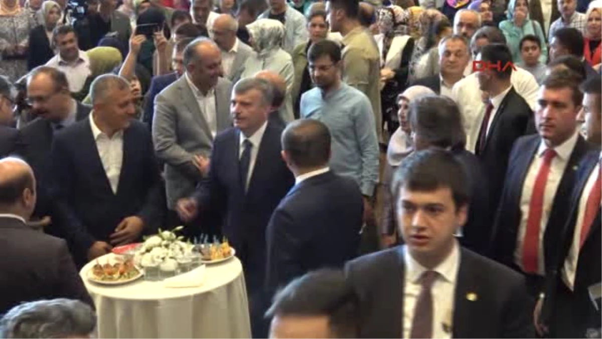 Konya Büyükşehir Belediye Başkanı Akyürek\'in Mutlu Günü