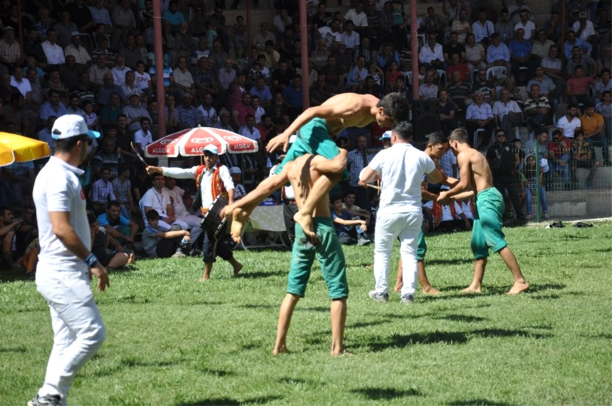 Afşin Eshab-ı Kehf Karakucak Güreş Festivali Başladı