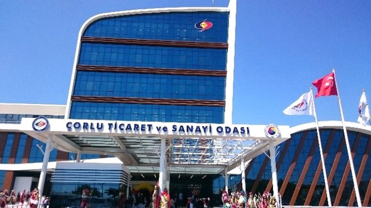 Çorlu Tso\'dan Üniversite Öğrencilerine Burs
