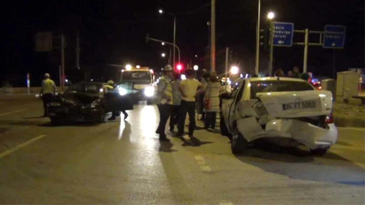 Çorum\'da Trafik Kazası: 9 Yaralı