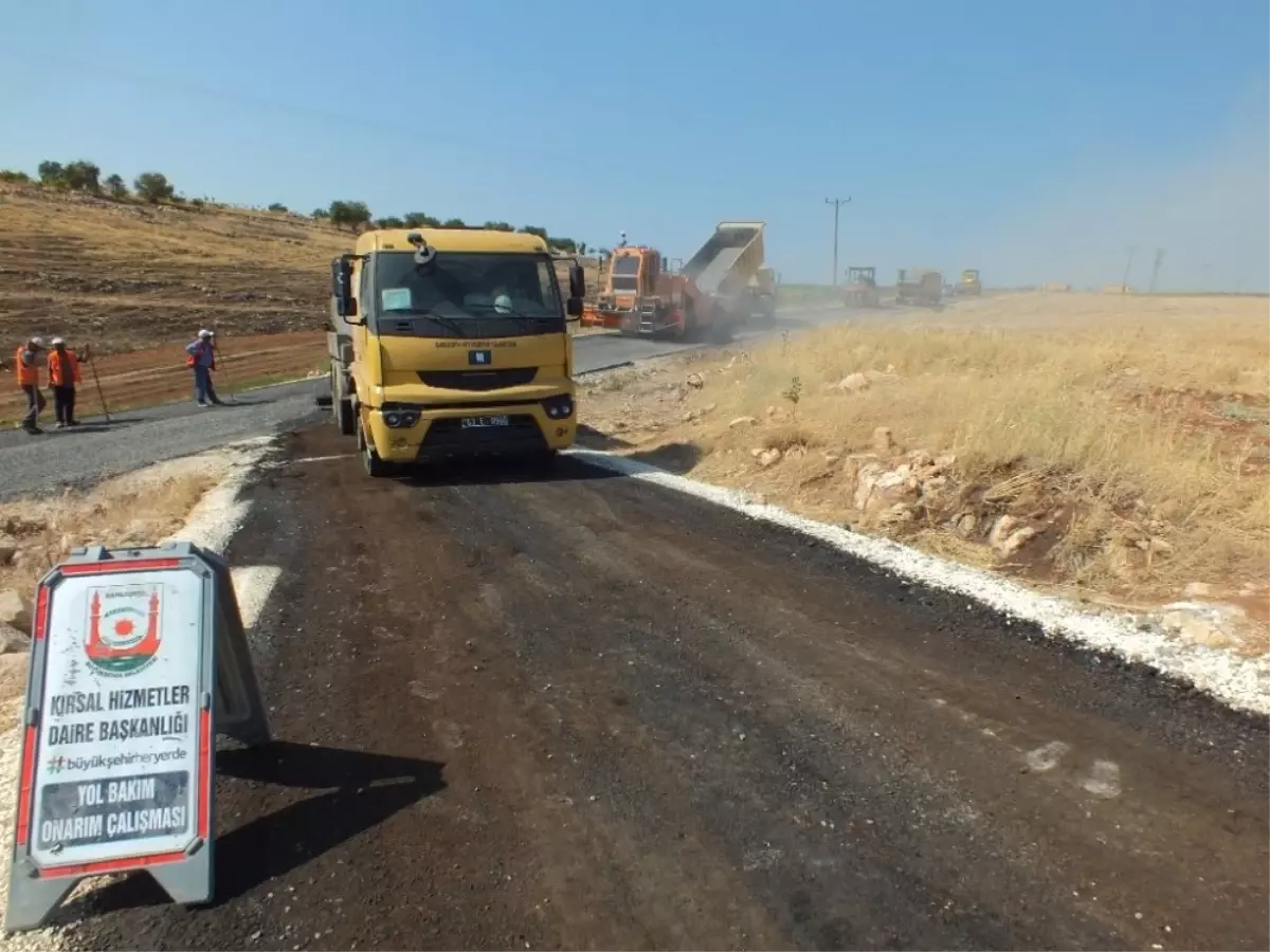 Engelli Çocukları Olan Ailenin Yolu Asfaltlandı