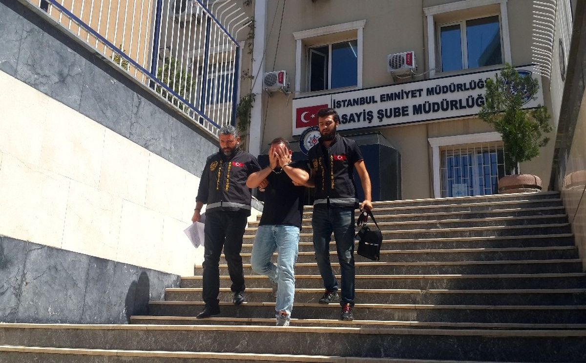 İstanbul\'da Oto Dolandırıcılığı Yapan Şahıs Tutuklandı