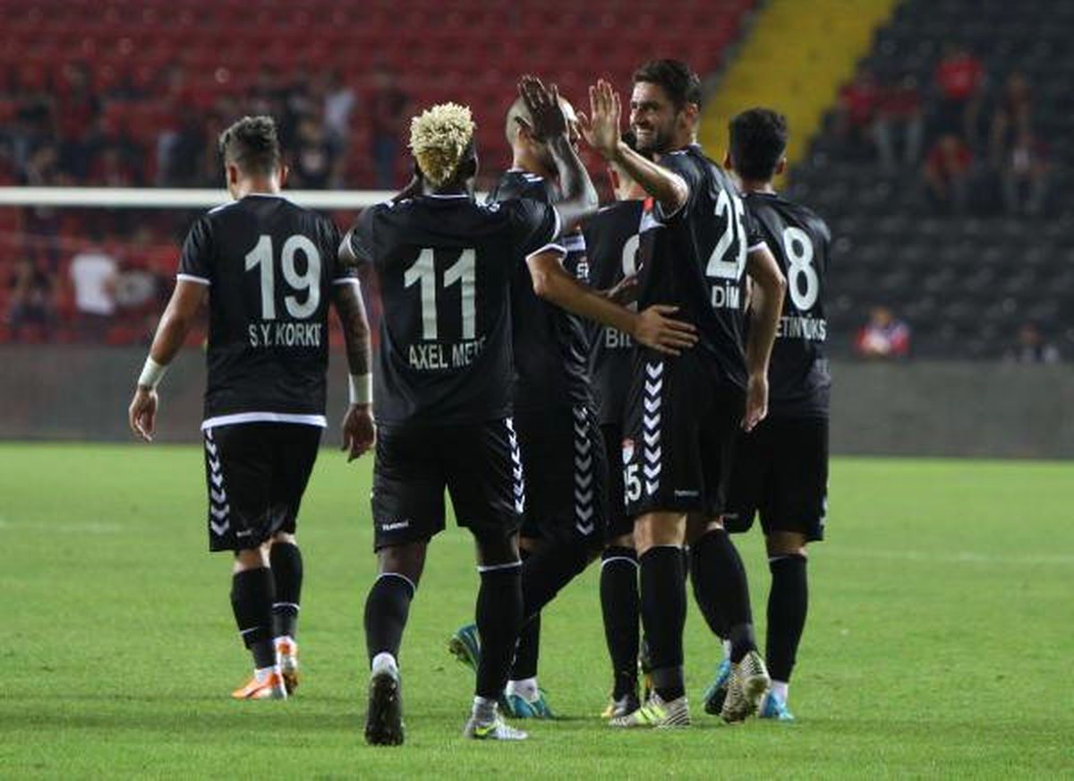 Manisaspor\'un Yüzü Güldü