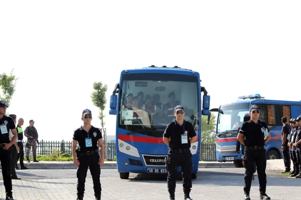 Senin Düşündüklerin Şeytanın Aklına Bile Gelmez"