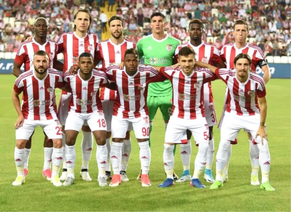 Demir Grup Sivasspor, Cumhuriyet Kupası\'nda Samsunspor ile Karşılaşacak