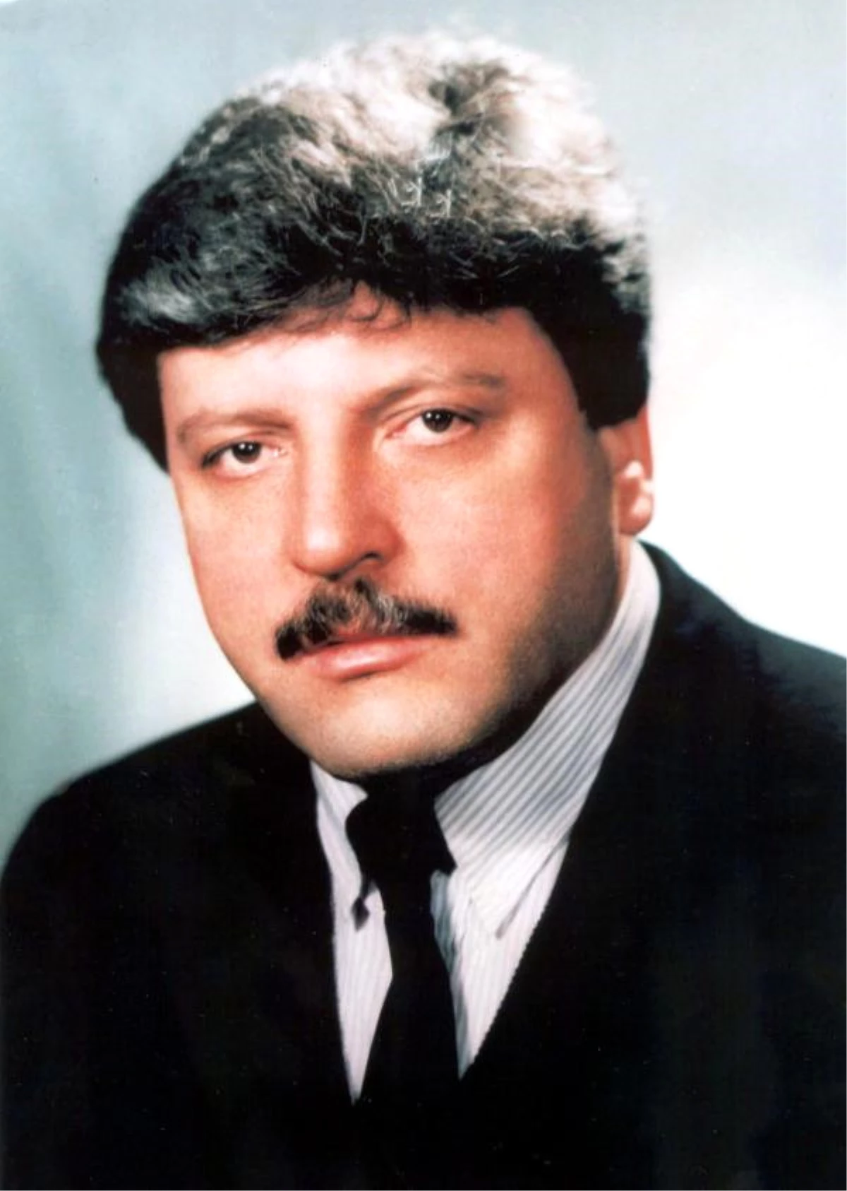 Filiz Aker\'in Adı 1999\'da Öldürülen Sendikacı Şemsi Denizer ile Aşk Dedikodularına Karışmıştı