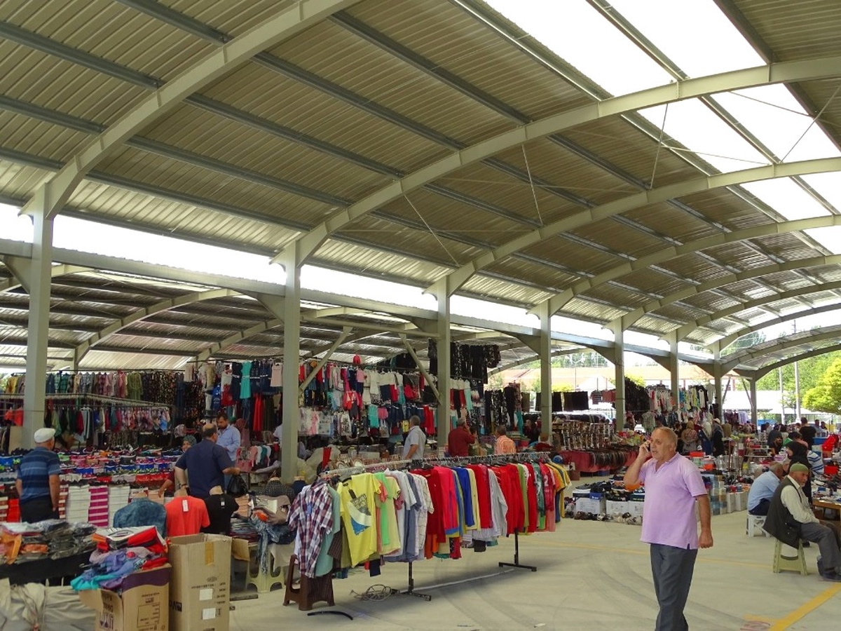 Hisarcık\'ta Kapalı Pazar Yeri Hizmete Girdi