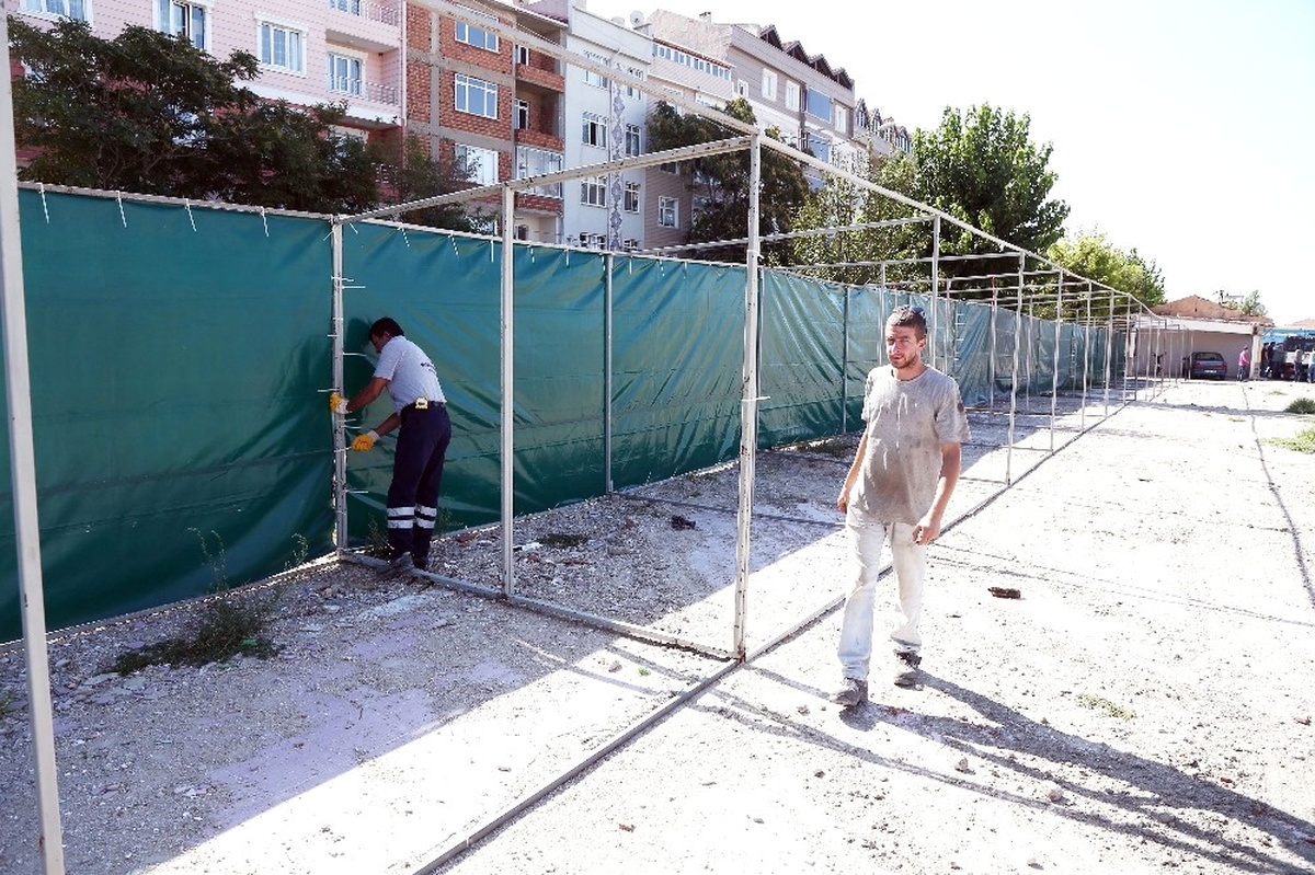 Kırklareli\'de Kurban Satış Yerleri Hazırlanıyor
