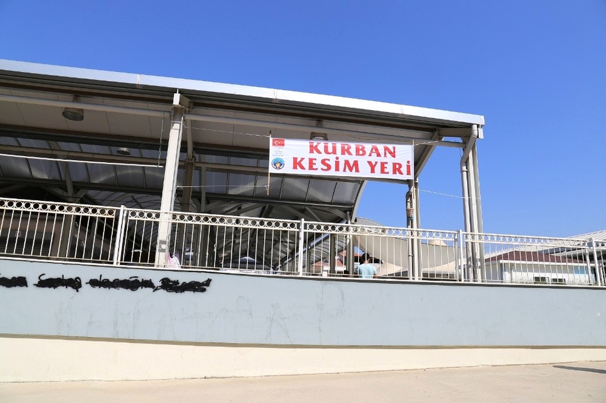 Kurban Kesim Yerleri Hizmete Hazır