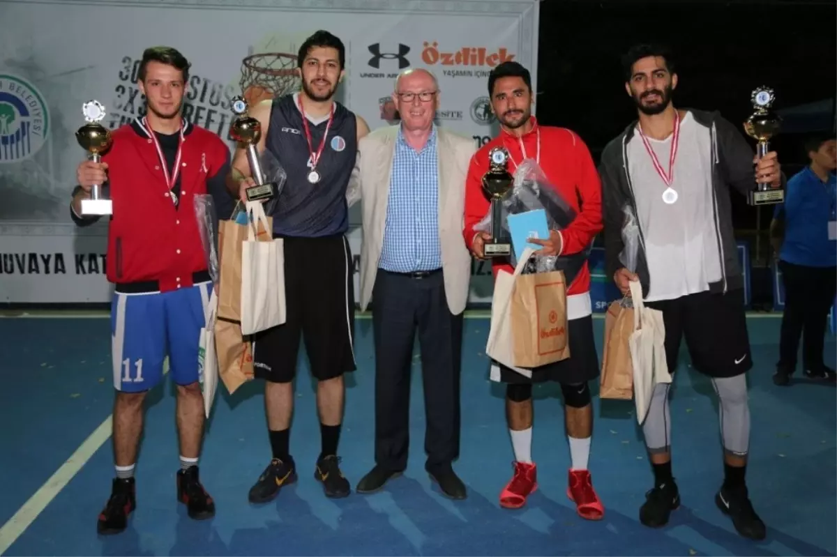 Odunpazarı\'nda 3x3 Streetball Turnuvası Tamamlandı