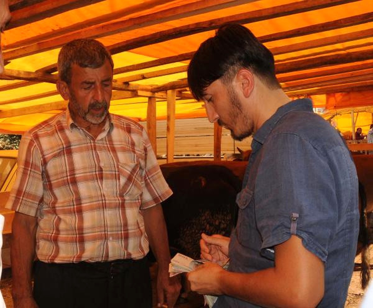Polisten Kurban Satıcılarına Uygulamalı Dolandırıcılık Uyarısı