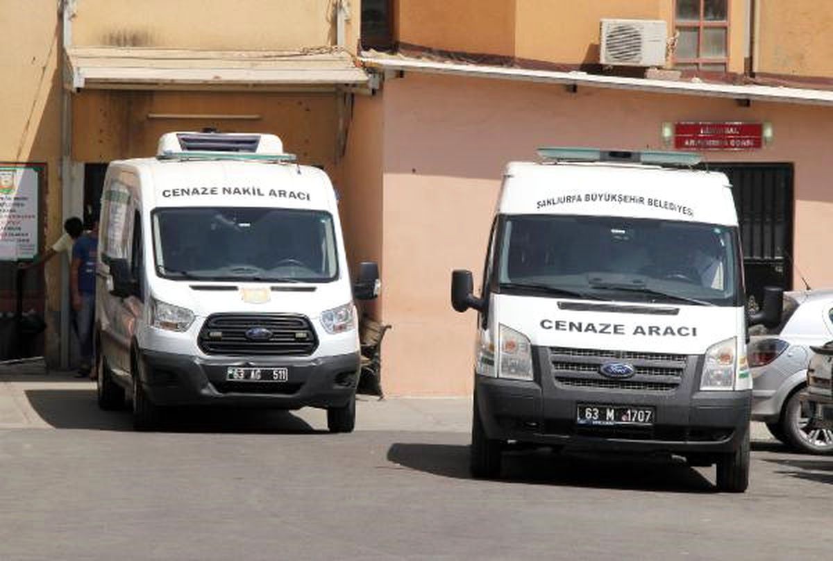 Şanlıurfa\'da Tıkanan Sulama Borusunda Cenin Bulundu