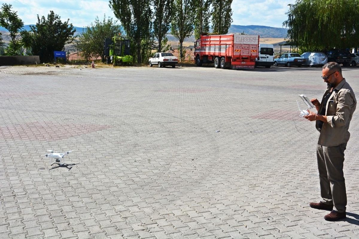 Sungurlu Polisinden \'Drone\'lu Emniyet Kemeri Uygulaması