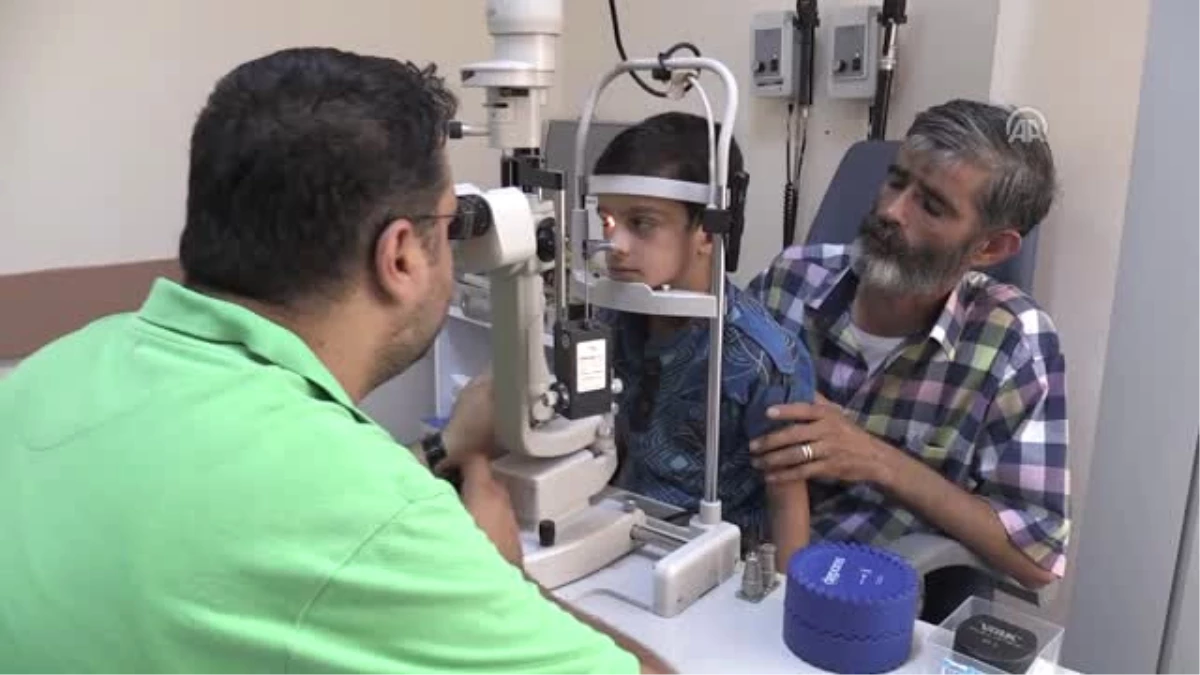 Suriyeli Küçük Mahmut İstediği Protez Göze Kavuşuyor