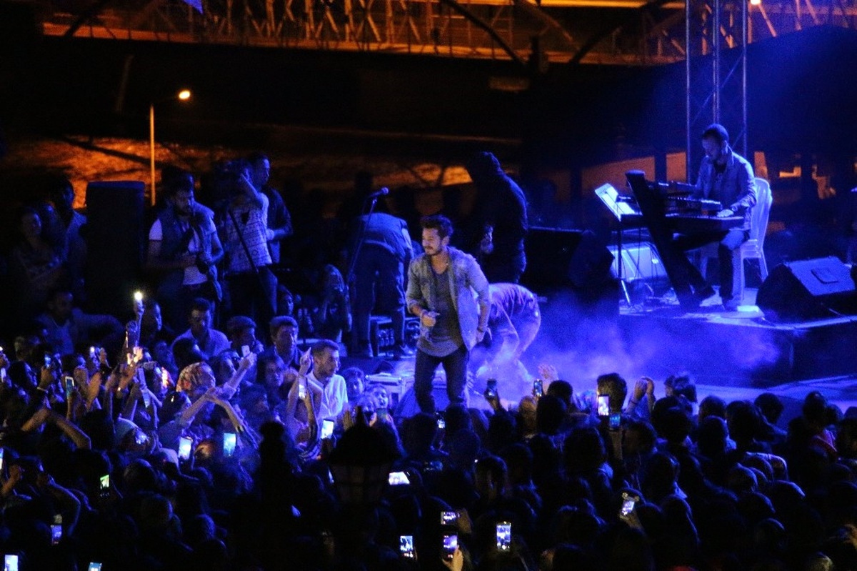 Ardahan 16. Ulusal Kültür ve Bal Festivali Konserle Sona Erdi