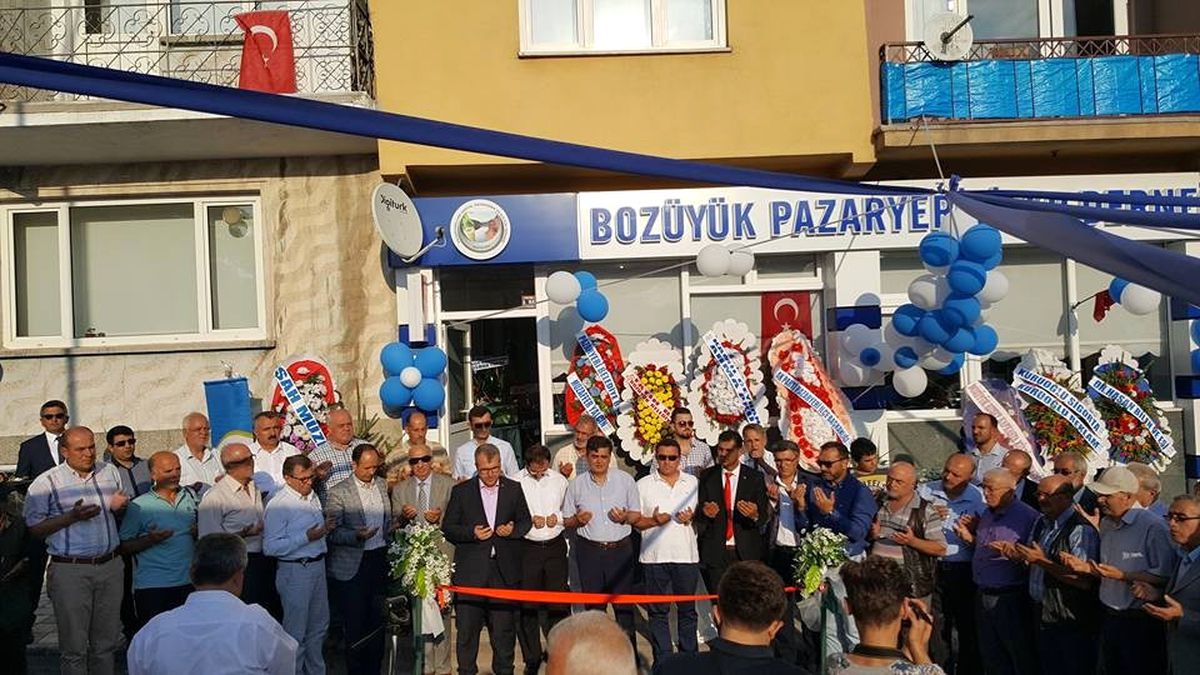 Başkan Yalçın, Pazaryerililer Derneği\'nin Lokal Açılışına Katıldı