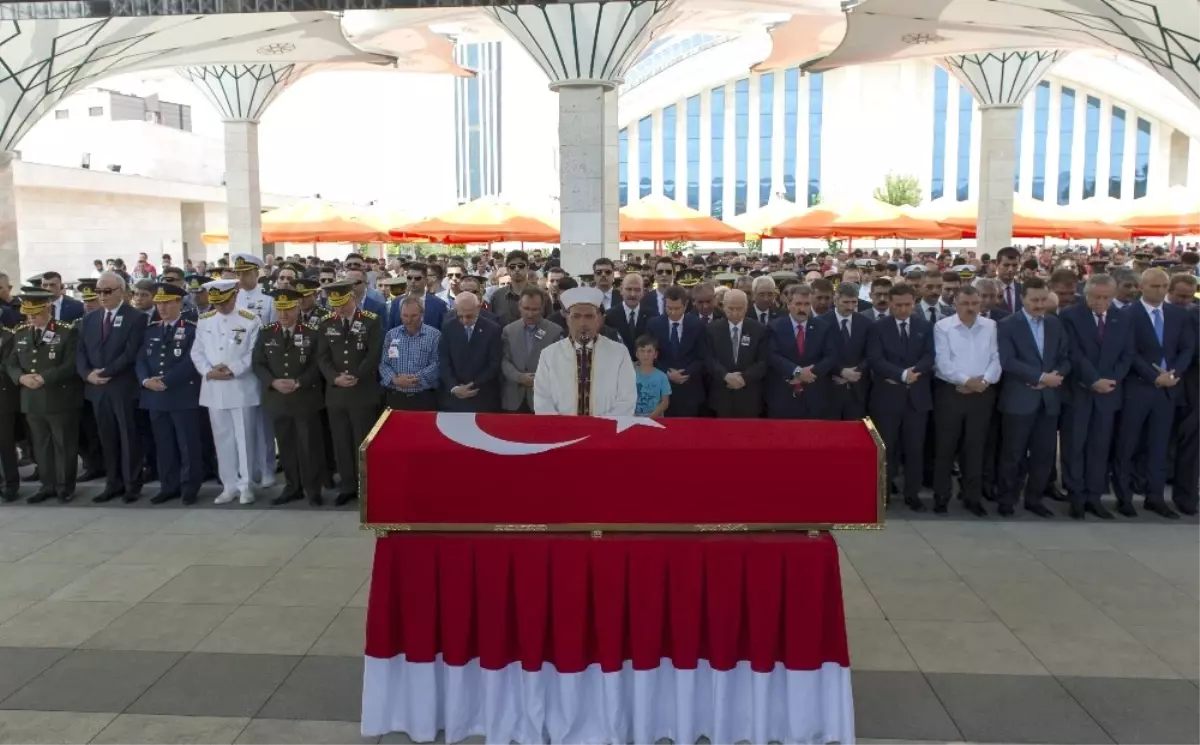 Başkent, Şehidini Son Yolculuğuna Uğurladı