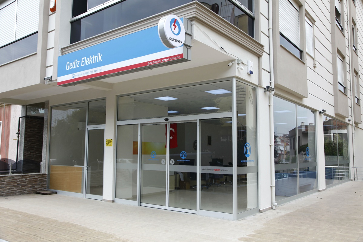 Ege Bölgesi\'nin Elektrik Hizmeti Artık Daha Güvenli