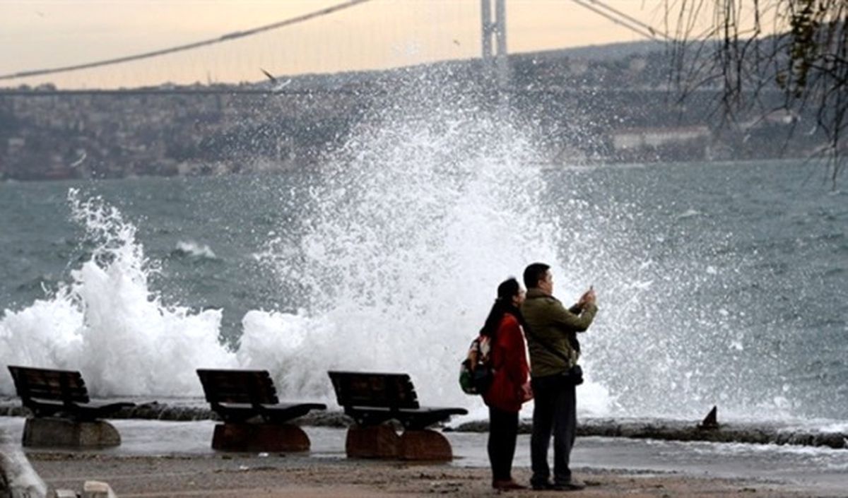 Marmara Denizi\'nde Fırtına Bekleniyor