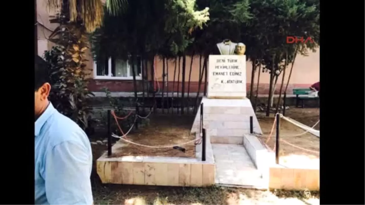 Mersin Sopalı Saldırıda Kırılan Atatürk Büstü Yenilendi