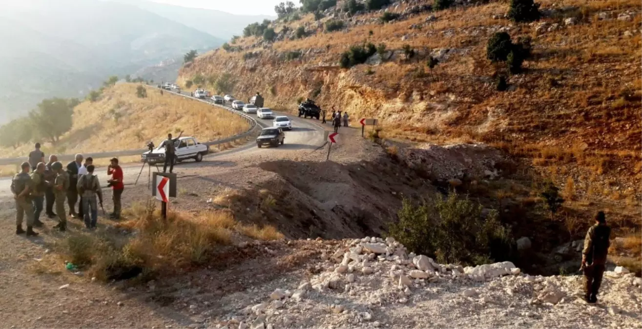 Adıyaman\'da Askeri Aracın Geçişi Sırasında Patlama