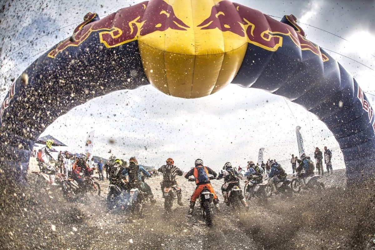 Adrenalin Dolu Red Bull Sea To Sky\'a 1 Ay Kaldı