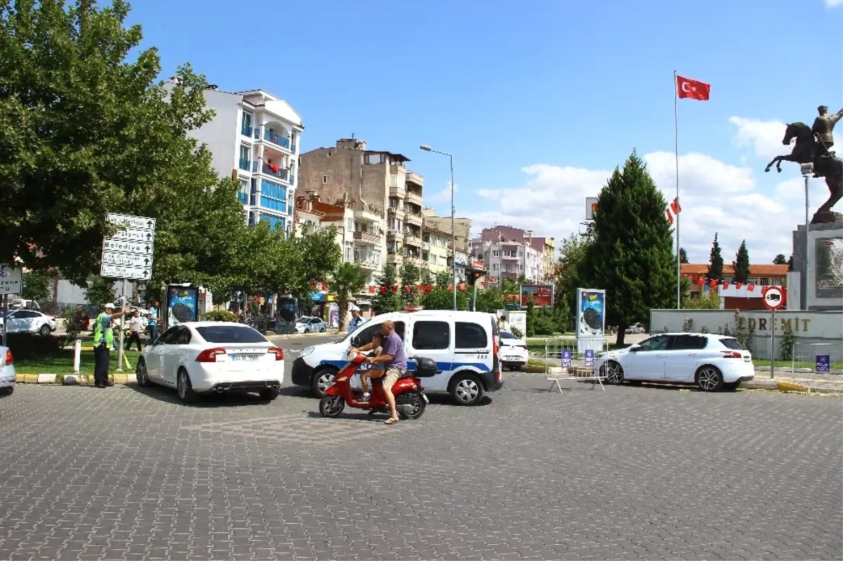 Araç Yoğunluğuna Barikatlı Çözüm