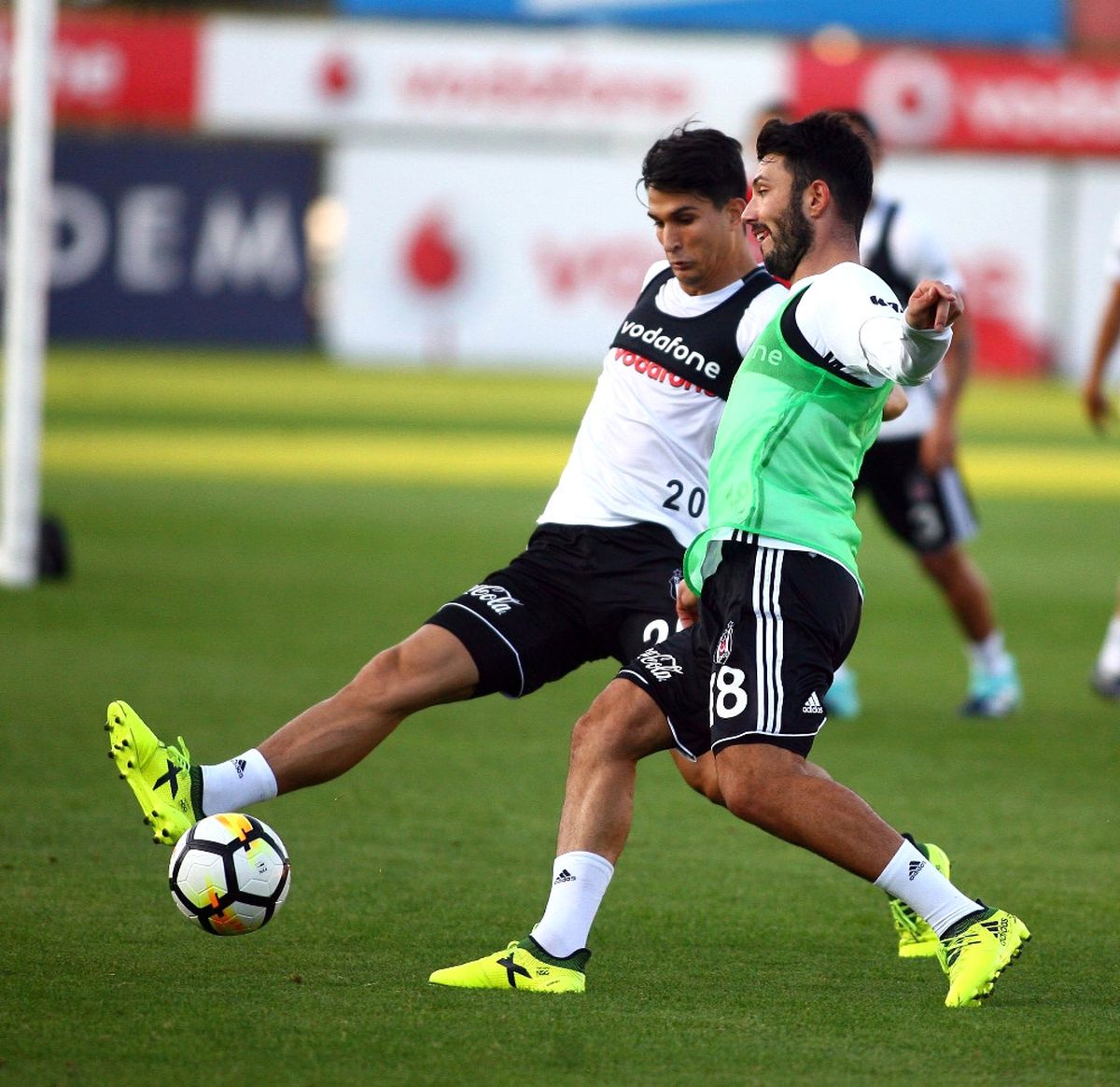 Beşiktaş 11 Eksikle Çalıştı