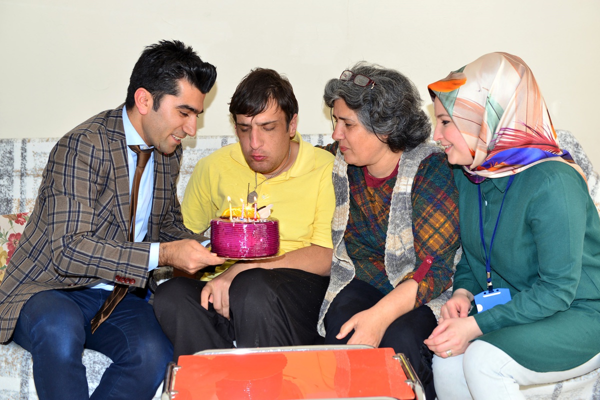 Engelsiz Yüzler Yıldırım\'da Gülüyor