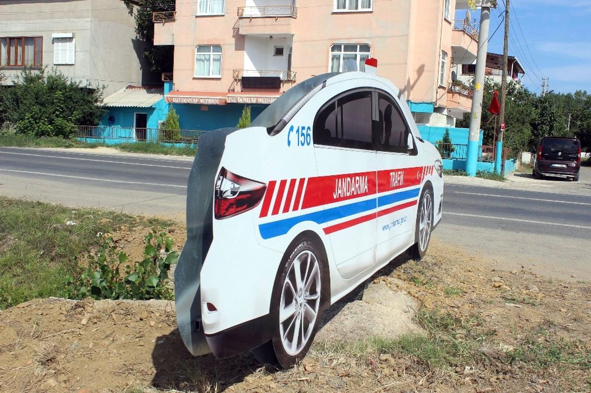 Sürücüler Maket Araçların Artırılmasını İstedi