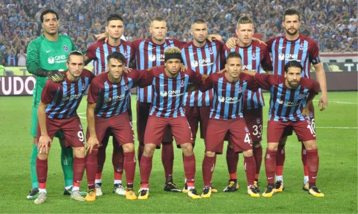 Trabzonspor\'da 3 Haftada 3 Farklı Kadro