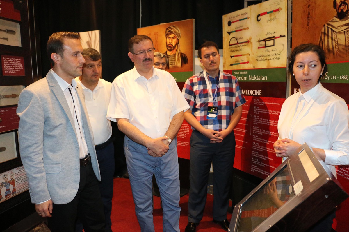 Tübitak Başkan Yardımcısı Ar, Bilim Merkezi\'ne Konuk Oldu