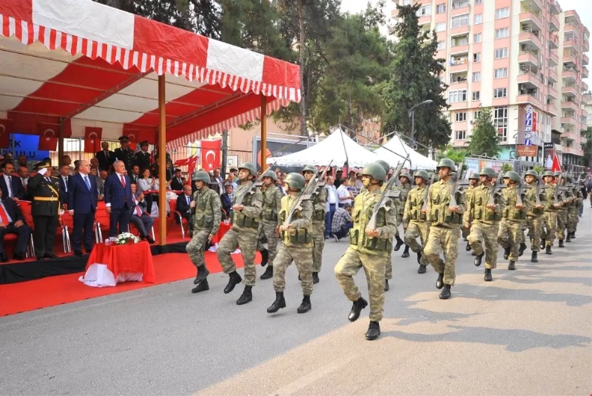 Vali Coşkun: "30 Ağustos Zaferi Asırlardır Hür Yaşayan Bir Milletin Haykırışıdır"