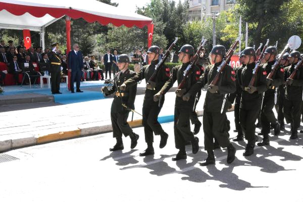 Van\'da 30 Ağustos Zafer Bayramı Kutlandı