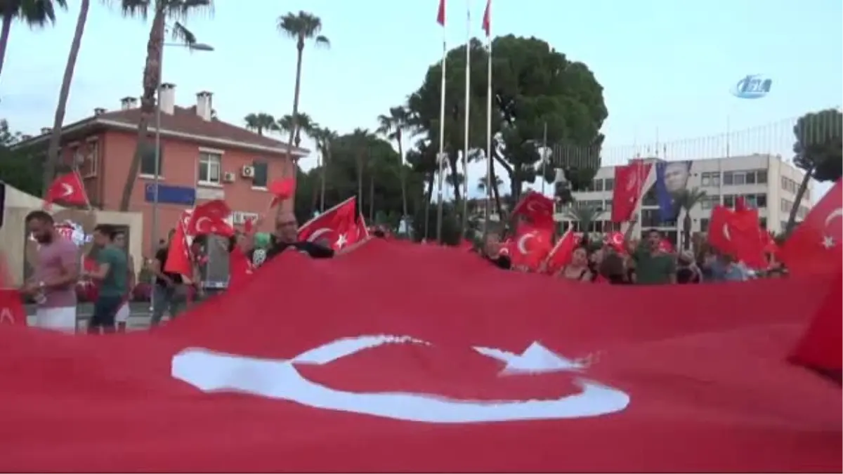 Alanya\'da \'Fener Alayı\'na Yoğun İlgi