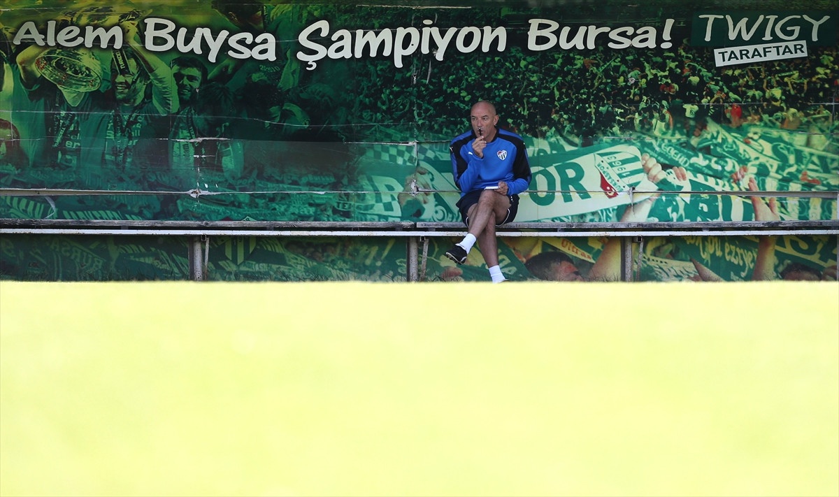 Bursaspor\'da Akhisar Belediyespor Maçı Hazırlıkları