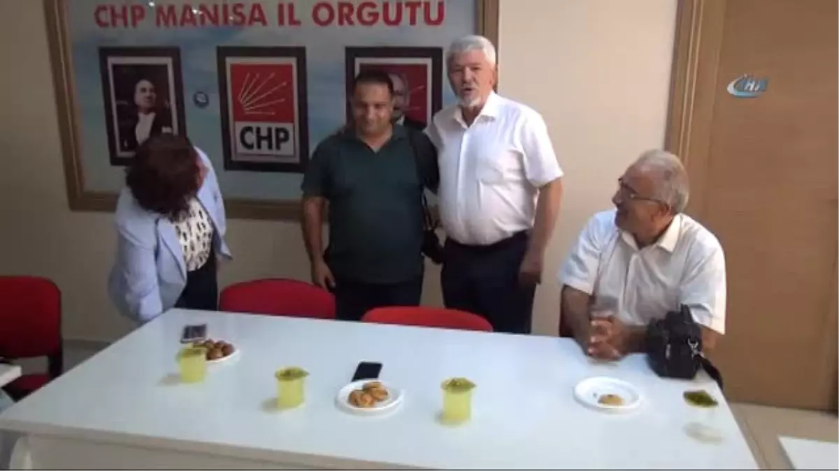 CHP\'den Gazeteciye Altın Jesti