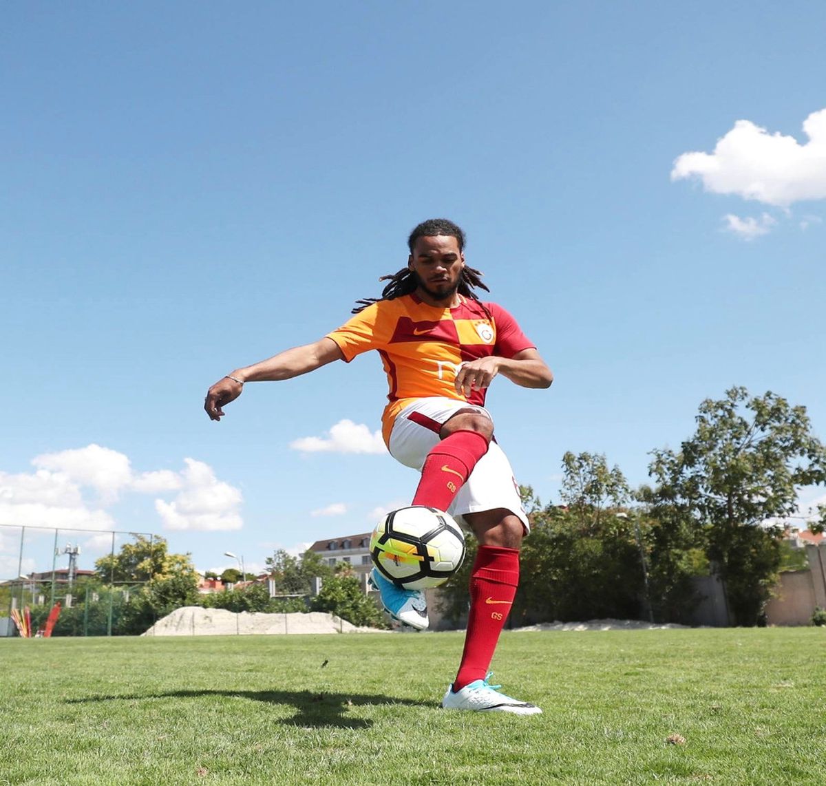 Denayer: "Galatasaray\'a Dönmek İçin Her Şeyi Yaptım"