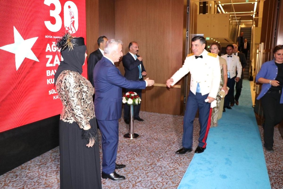 İl Protokolü 30 Ağustos Resepsiyonunda Buluştu