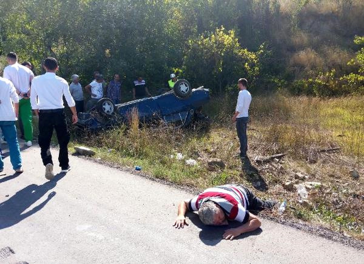 Karabük\'te Takla Atan Otomobilin Sürücüsü Yaralandı