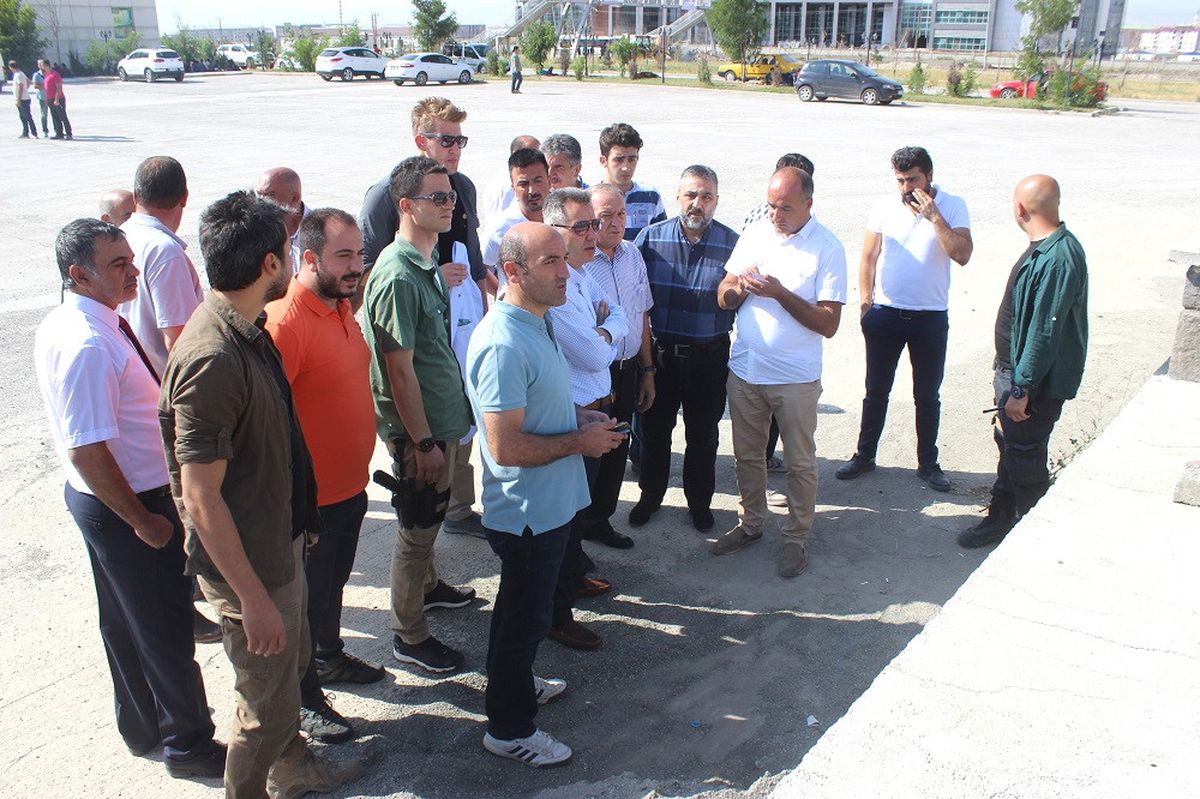 Vali Elban, Otogar Esnafını Ziyaret Etti