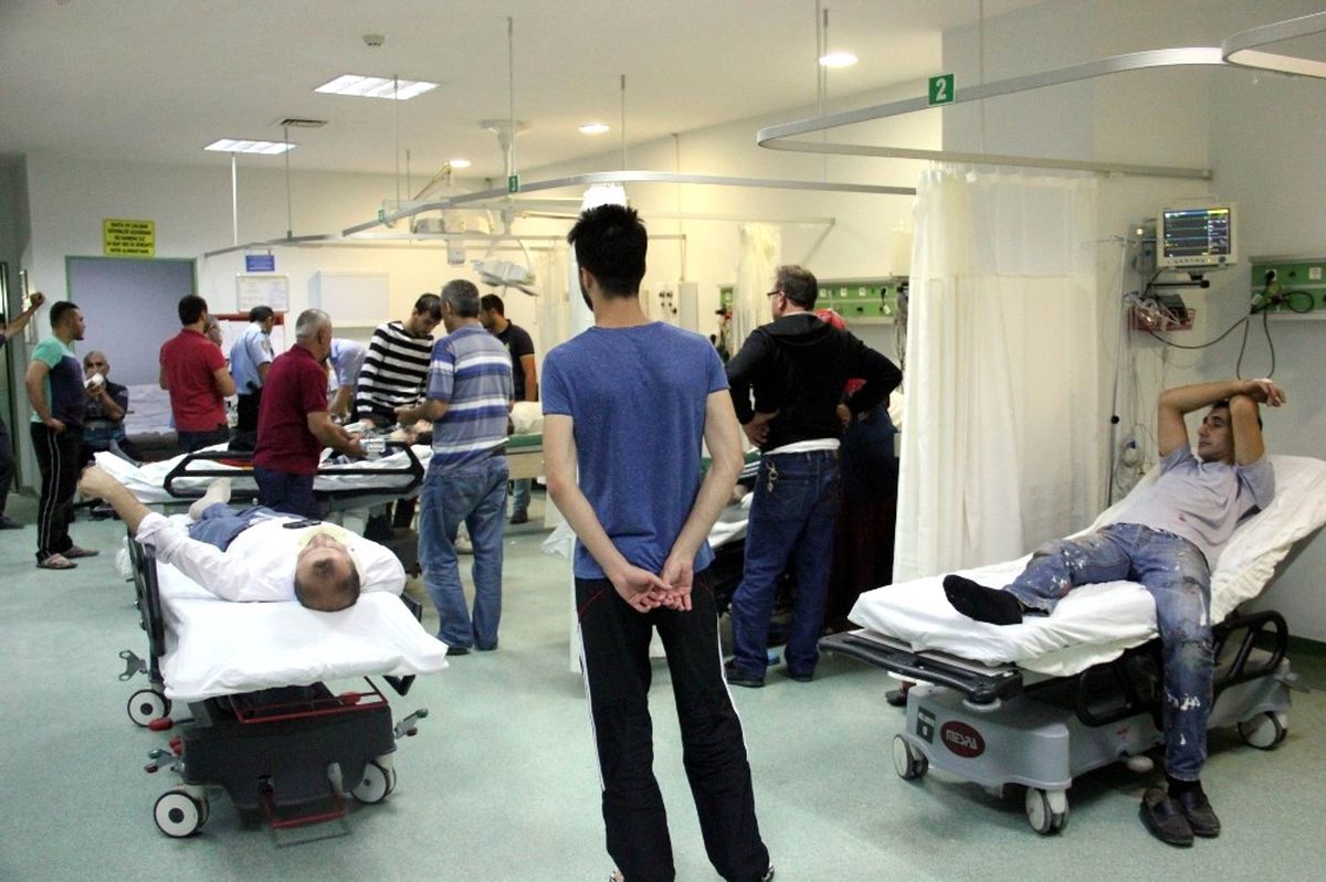 Acemi Kasaplar Acil Servisleri Doldurdu