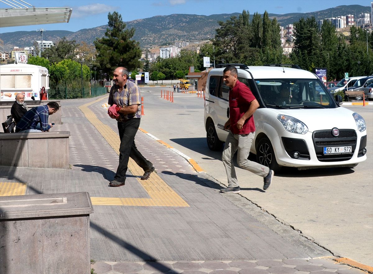 Acemi Kasaplar" Hastaneleri Doldurdu