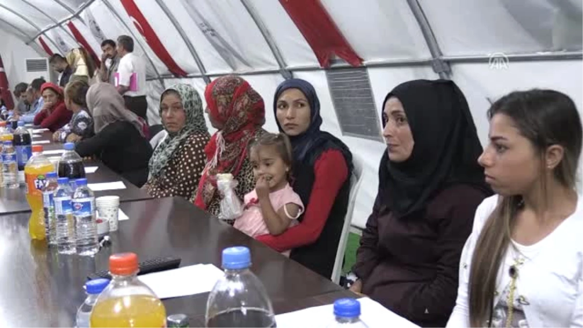 AK Parti Heyeti Sığınmacılarla Bayramlaştı