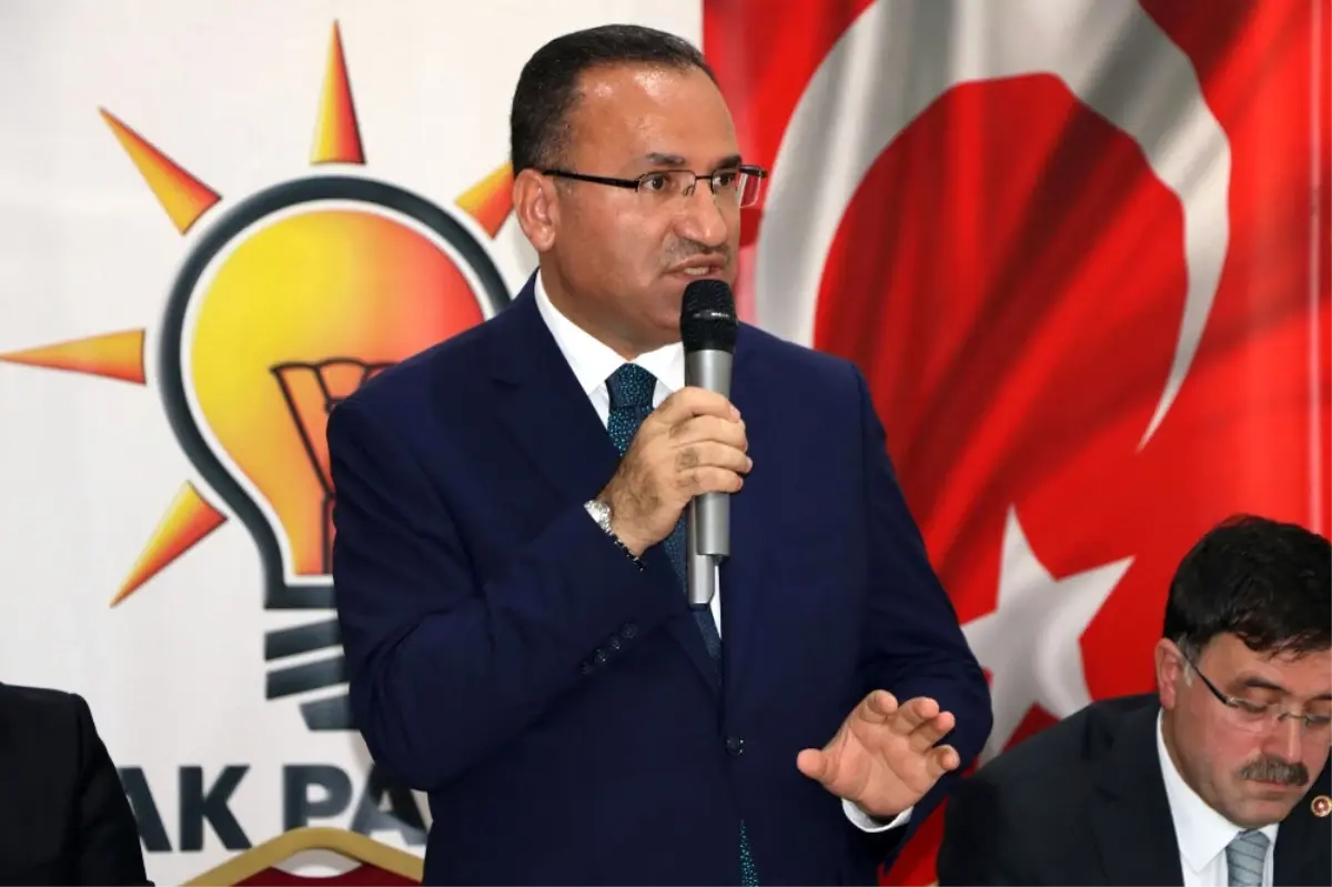 Arakan\'da Yaşananlara Kör, Sağır ve Dilsiz Kalıyorlar"