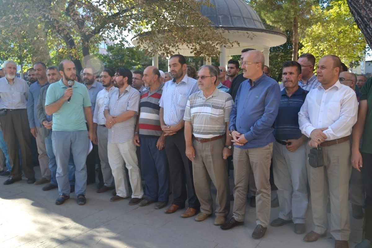 Arakan Katliamı Balıkesir\'de Protesto Edildi