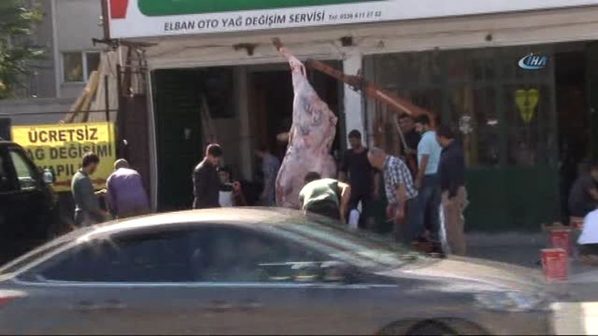 Avcılar\'da Kaçak Kurban Kesimi