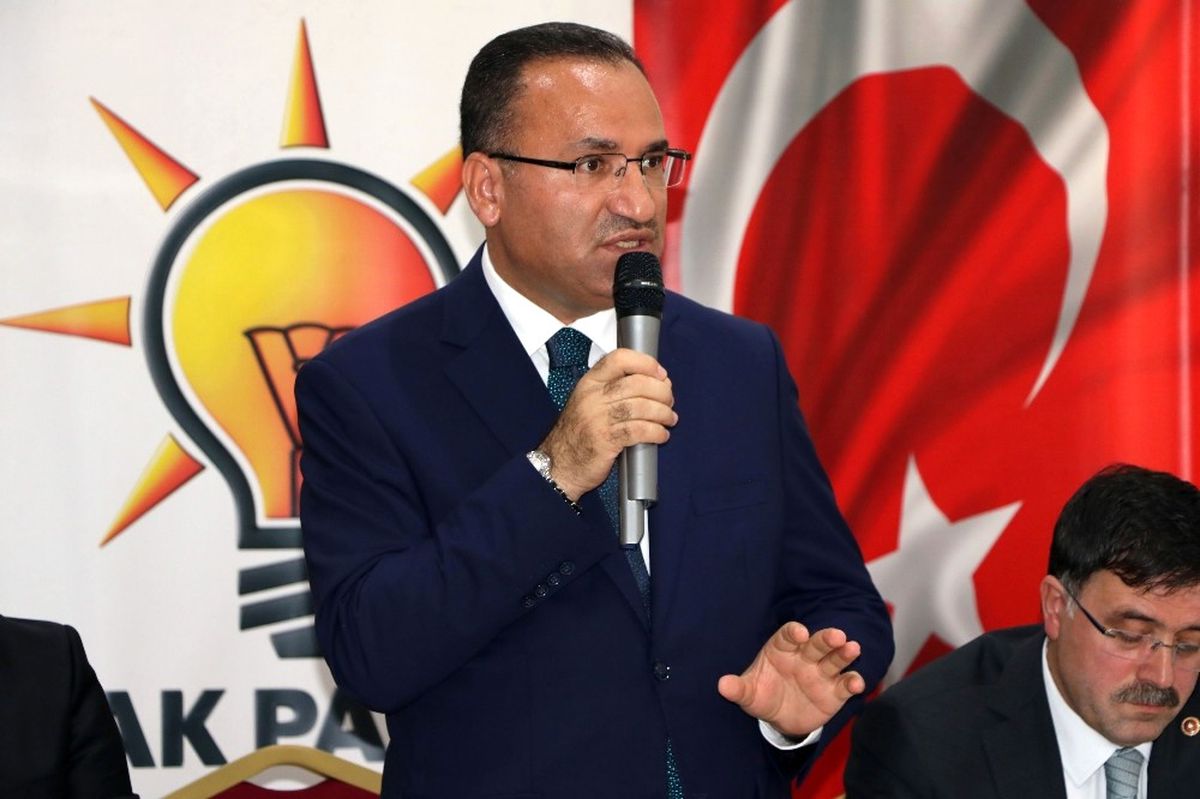 Başbakan Yardımcısı Bozdağ, "Arakan\'da Yaşananlara Kör, Sağır ve Dilsiz Kalıyorlar"