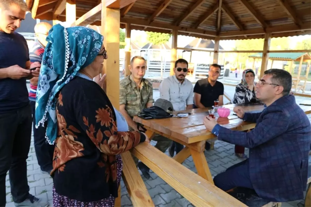 Eşi Tarafından Terk Edilen Kadın Kaymakamdan Yardım İstedi